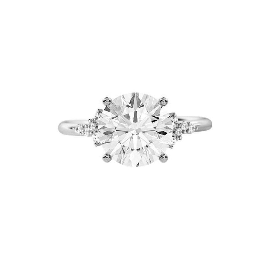 Everly Cluster 2 Carat Lab Grown Round Diamond Engagement Ring in 18K Gold