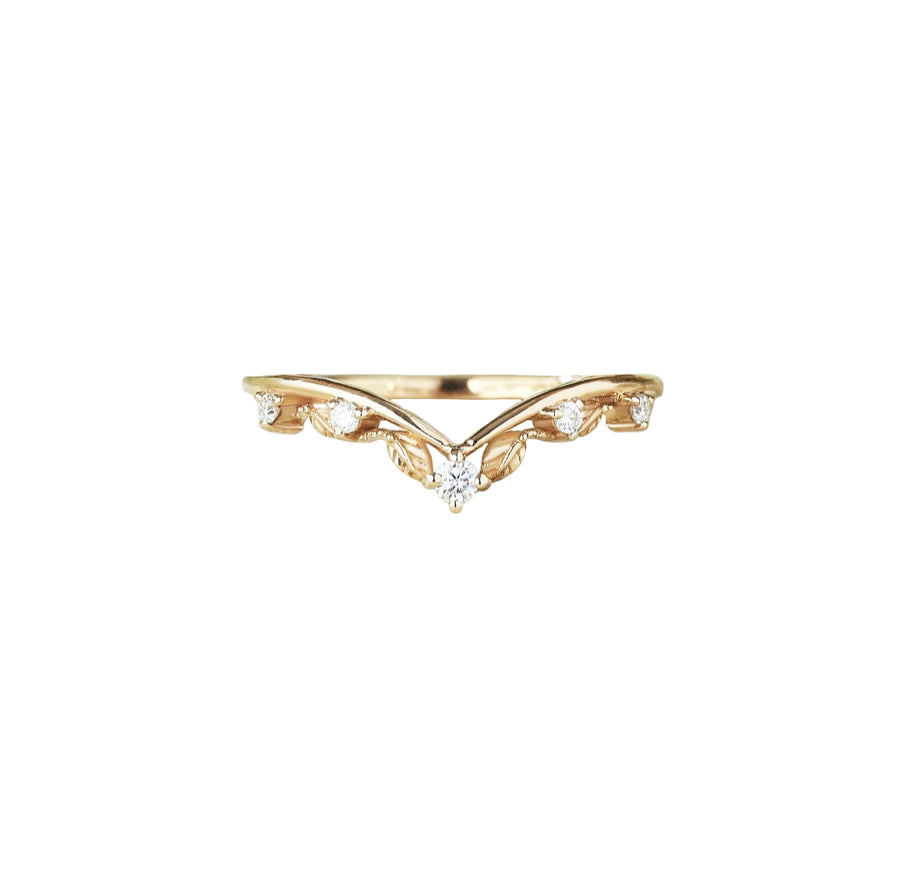 Nature Inspired Curved Leaf Diamond Wedding Ring in 18K Gold