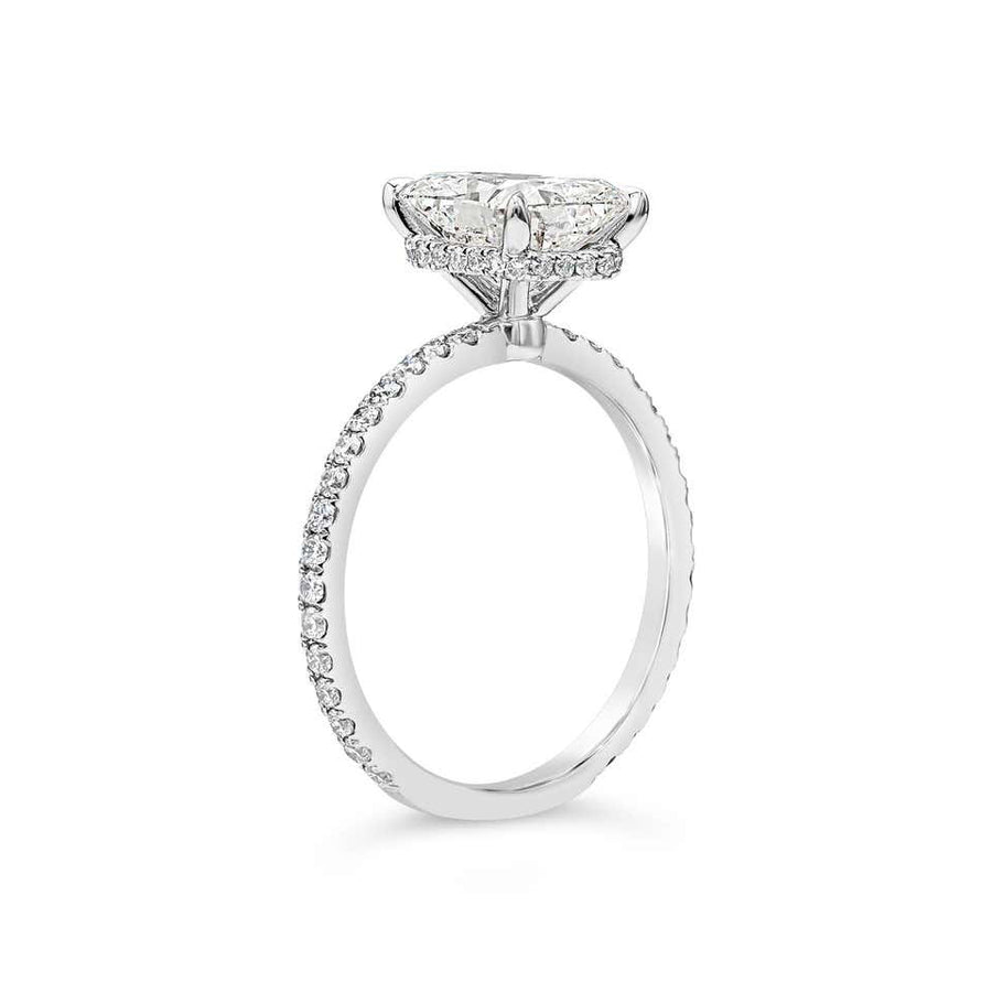 2 Carat Cushion Cut Diamond Engagement Ring in 18K Gold