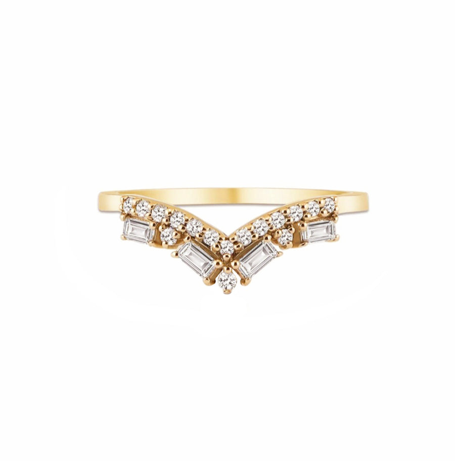 Baguette Diamond Curved Wedding Ring in 14K Gold