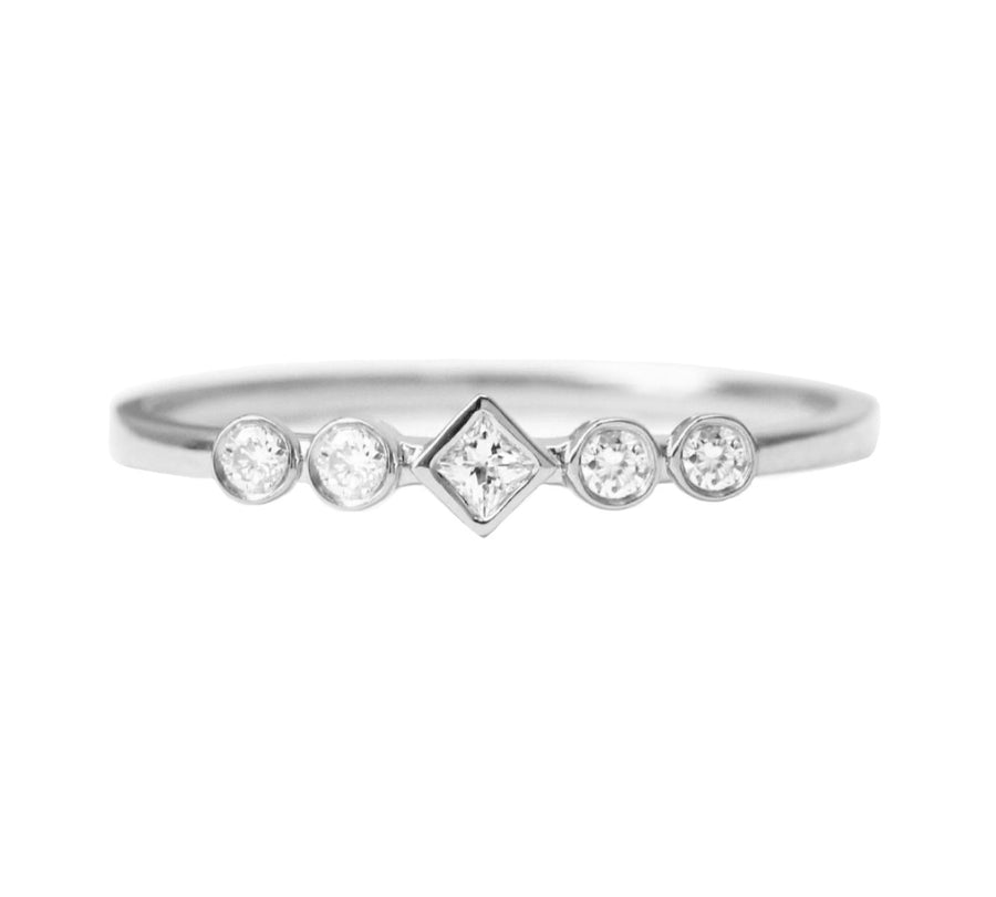 5 Stone Bezel Diamond Wedding Ring in 14K Gold