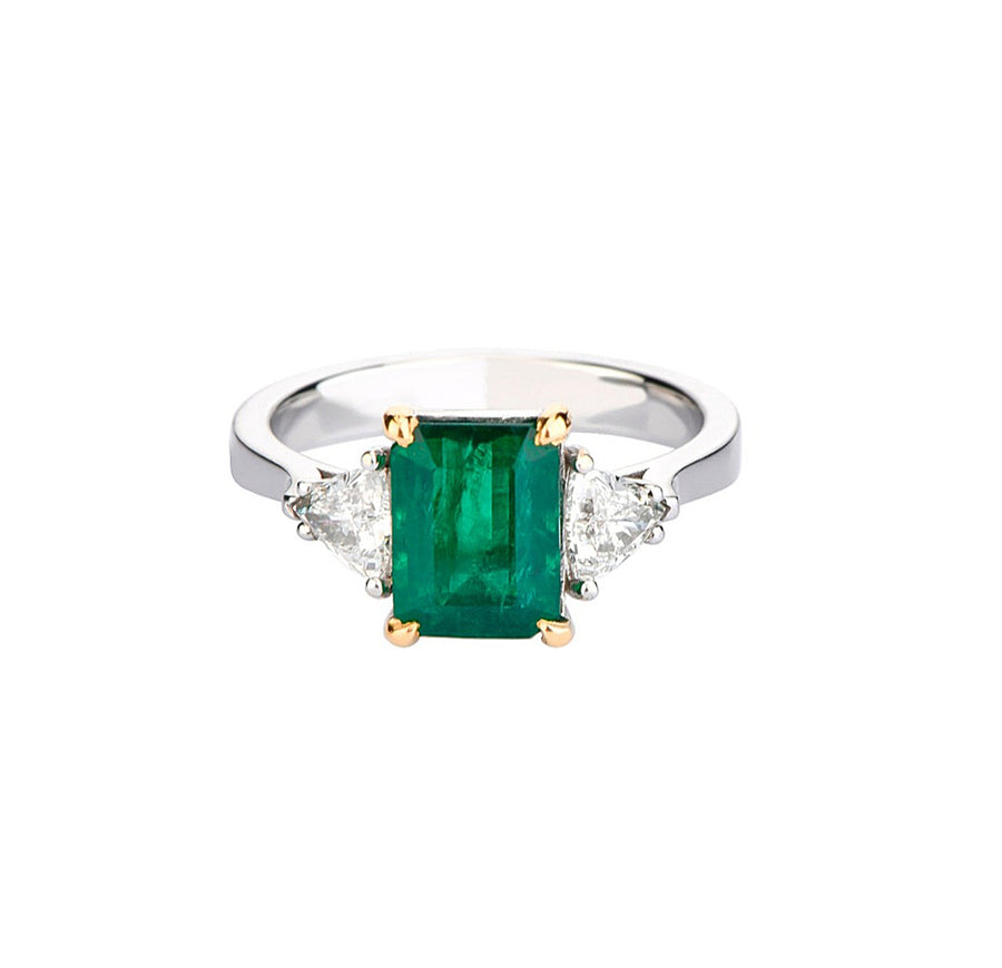 Emerald Diamond Engagement Ring in 18K Gold