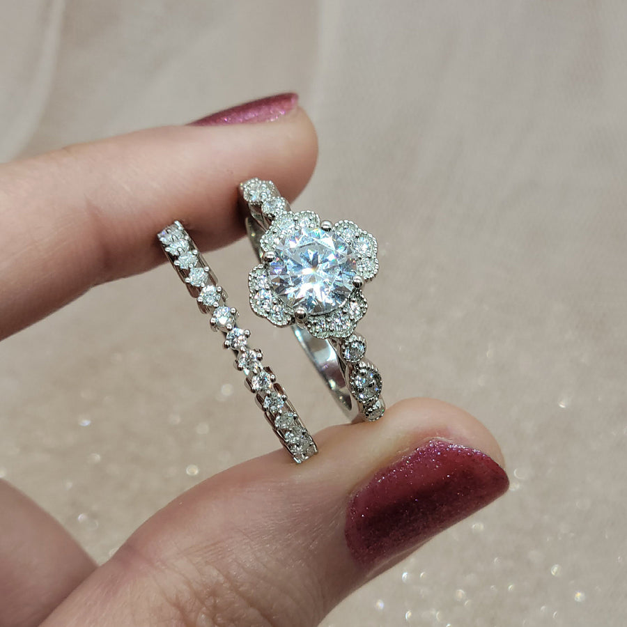 Floral Milgrain Diamond Engagement Ring in 18K Gold - GEMNOMADS