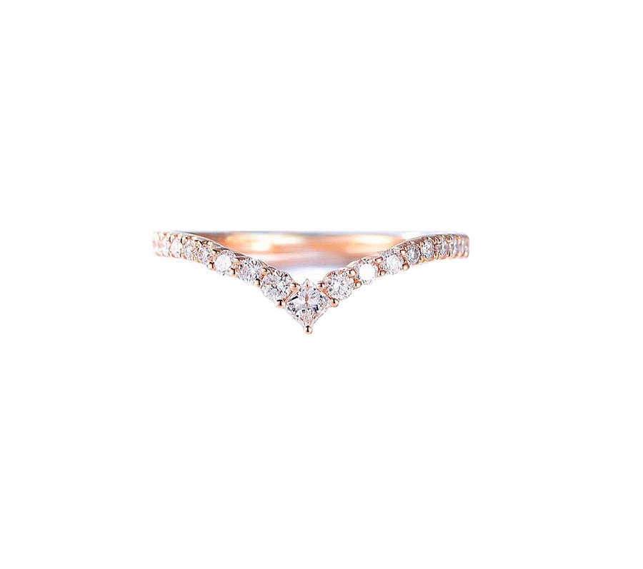 Curved Princess Cut Diamond Wedding Ring in 14K Gold