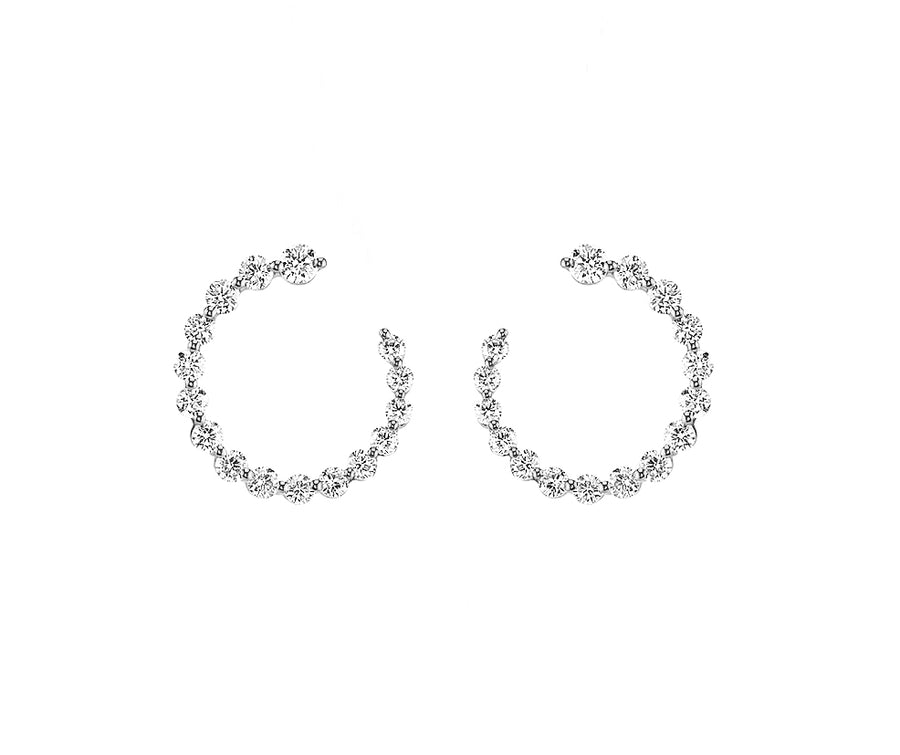 Graduated Single Prong Diamond Stud Earrings - GEMNOMADS