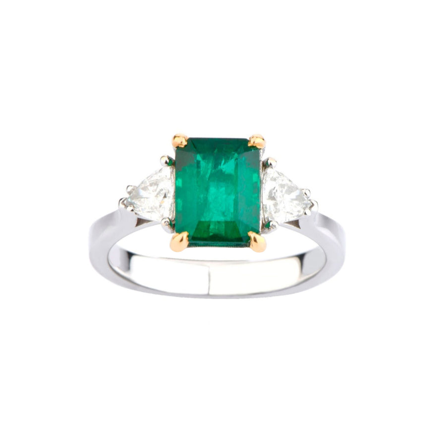Emerald Diamond Engagement Ring in 18K Gold